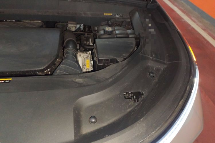 Used Li Auto L9 2022 Max model Engine Bay Left