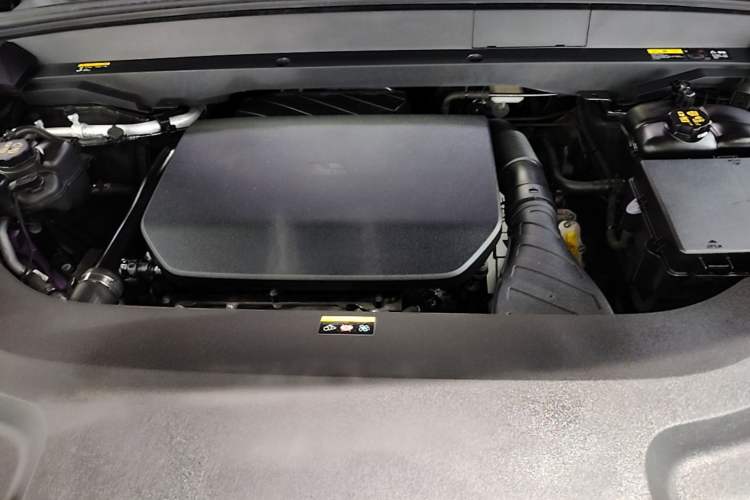 Used Li Auto L9 2022 Max model Engine Bay