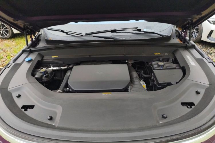 Used Li Auto L9 2022 Max model Engine Bay