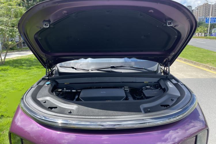 Used Li Auto L9 2022 Max model Engine Bay