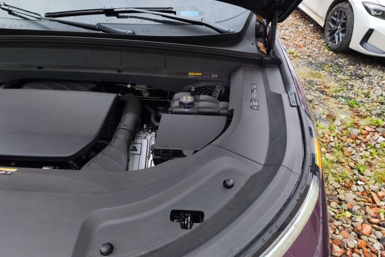 Used Li Auto L9 2022 Max model Engine Bay Left