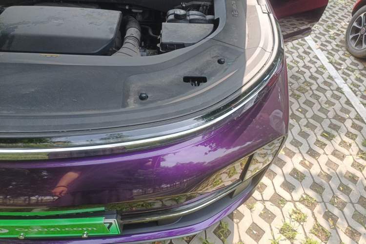 Used Li Auto L9 2022 Max model Engine Bay Left