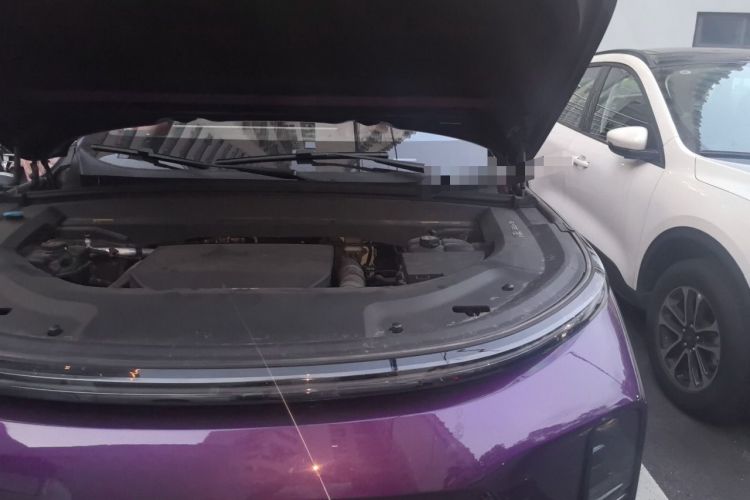 Used Li Auto L9 2022 Max model Engine Bay Left
