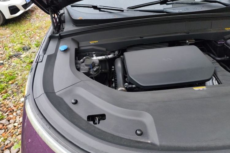 Used Li Auto L9 2022 Max model Engine Bay Right