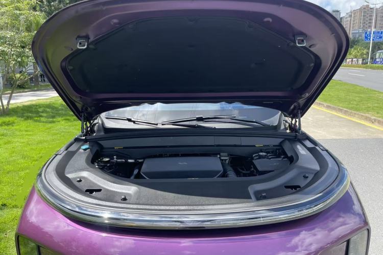 Used Li Auto L9 2022 Max model Engine Bay