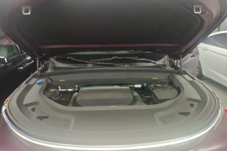 Used Li Auto L9 2022 Max model Engine Bay