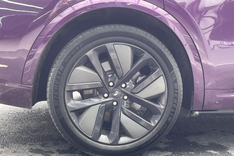 Used Li Auto L9 2022 Max model Exterior 3