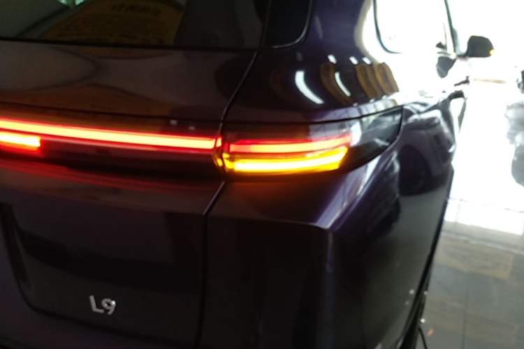 Used Li Auto L9 2022 Max model Exterior 3