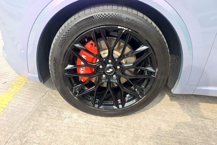 Used Li Auto L9 2022 Max model Exterior 4