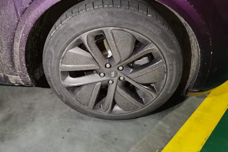 Used Li Auto L9 2022 Max model Exterior 7