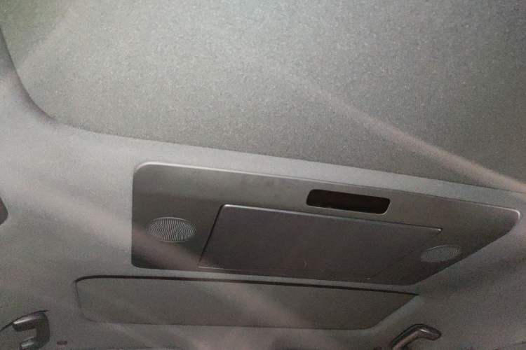 Used Li Auto L9 2022 Max model Headliner