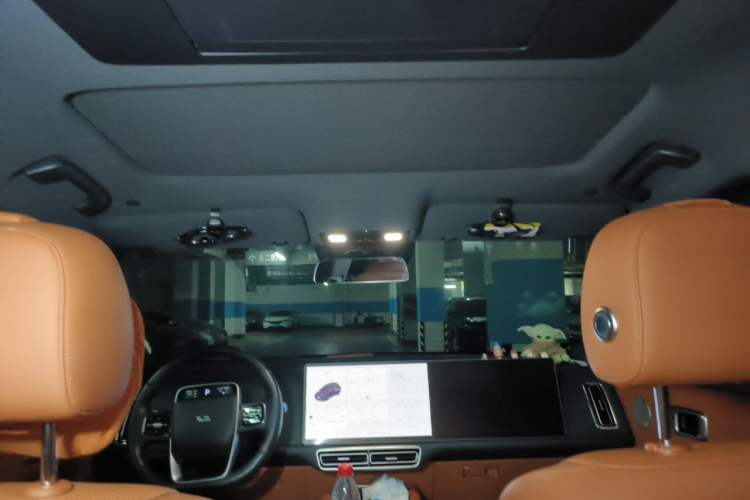 Used Li Auto L9 2022 Max model Headliner