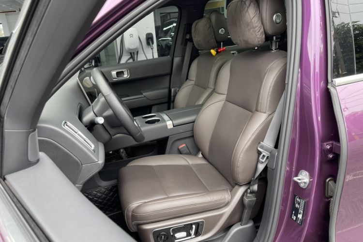 Used Li Auto L9 2022 Max model Interior 10
