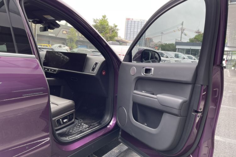 Used Li Auto L9 2022 Max model Interior 11