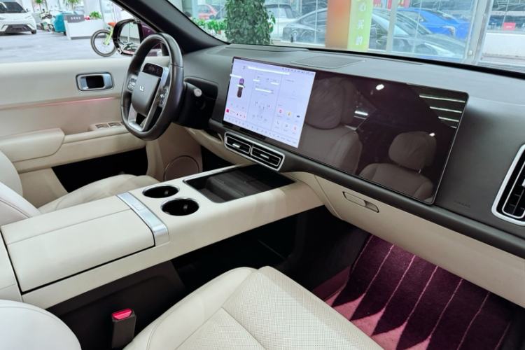 Used Li Auto L9 2022 Max model Interior 6