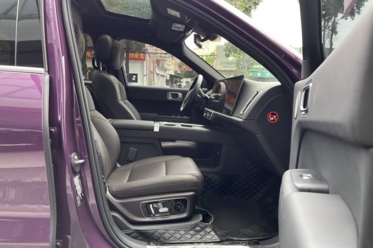 Used Li Auto L9 2022 Max model Interior 9