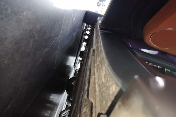 Used Li Auto L9 2022 Max model Left Side Sill