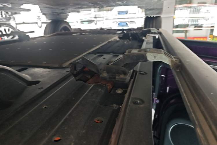 Used Li Auto L9 2022 Max model Left Side Sill
