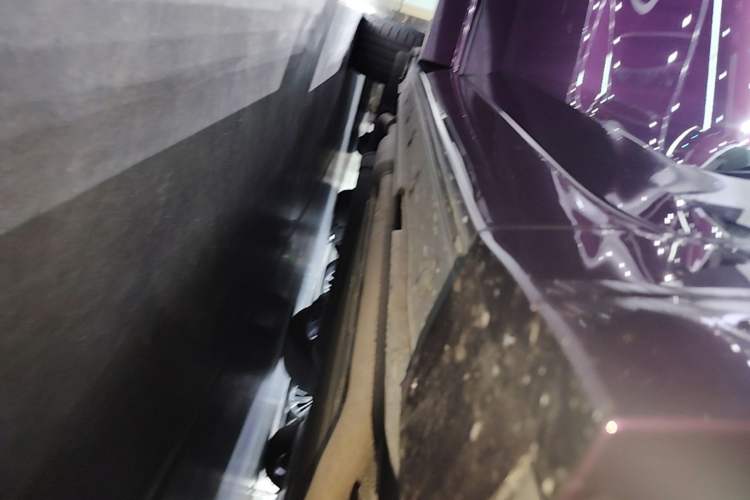 Used Li Auto L9 2022 Max model Right Side Sill