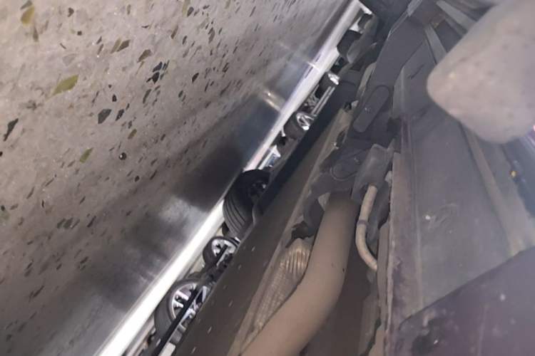 Used Li Auto L9 2022 Max model Right Side Sill