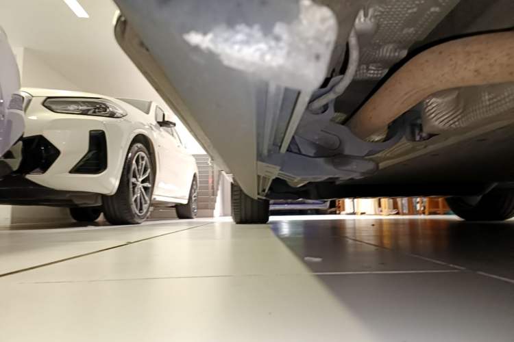 Used Li Auto L9 2022 Max model Right Side Sill