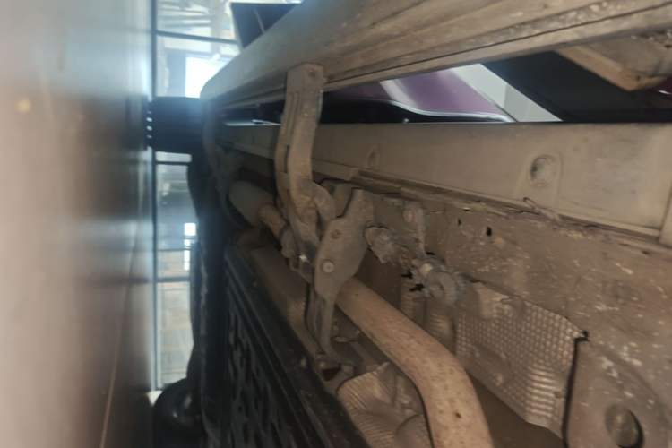 Used Li Auto L9 2022 Max model Right Side Sill
