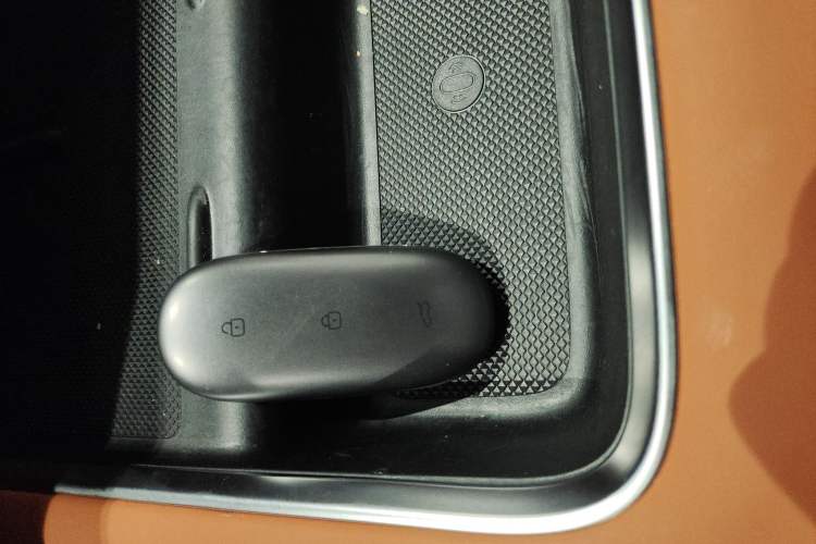 Used Li Auto L9 2022 Max model Vehicle Key