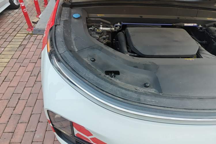 Used Li Auto L9 2022 Max model Engine Bay Right