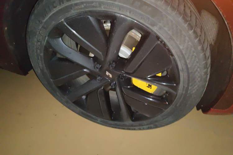 Used Li Auto L9 2022 Max model Exterior 7
