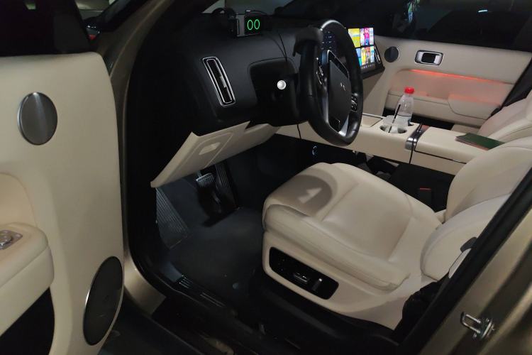 Used Li Auto L9 2022 Max model Interior 3
