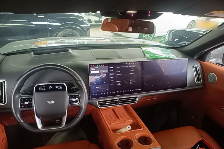 Used Li Auto L9 2022 Max model Center Console