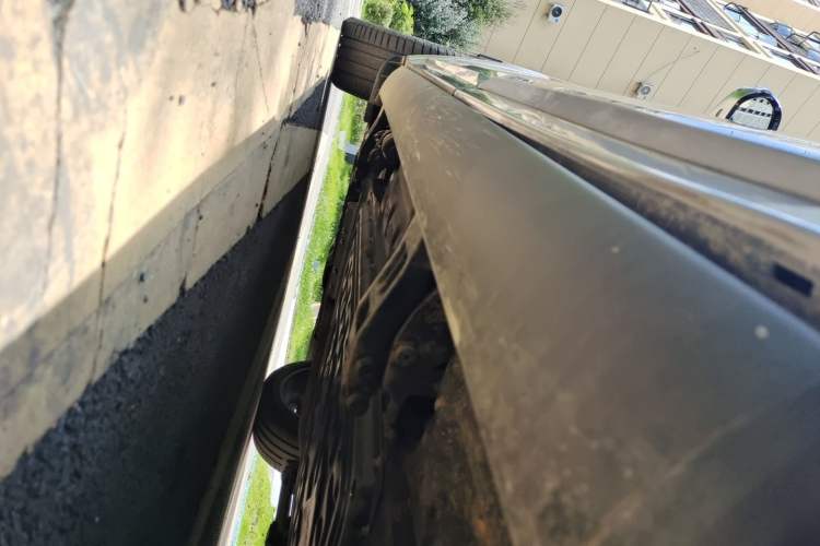 Used Li Auto L9 2022 Max model Chassis Rear Left