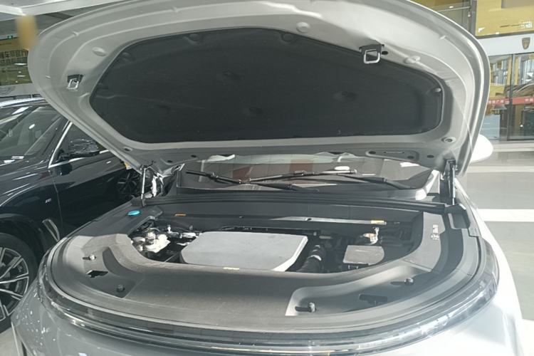 Used Li Auto L9 2022 Max model Engine Bay