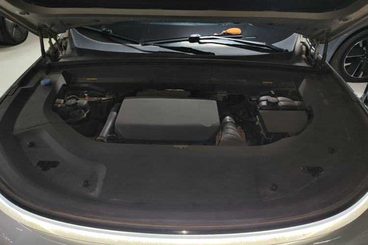 Used Li Auto L9 2022 Max model Engine Bay