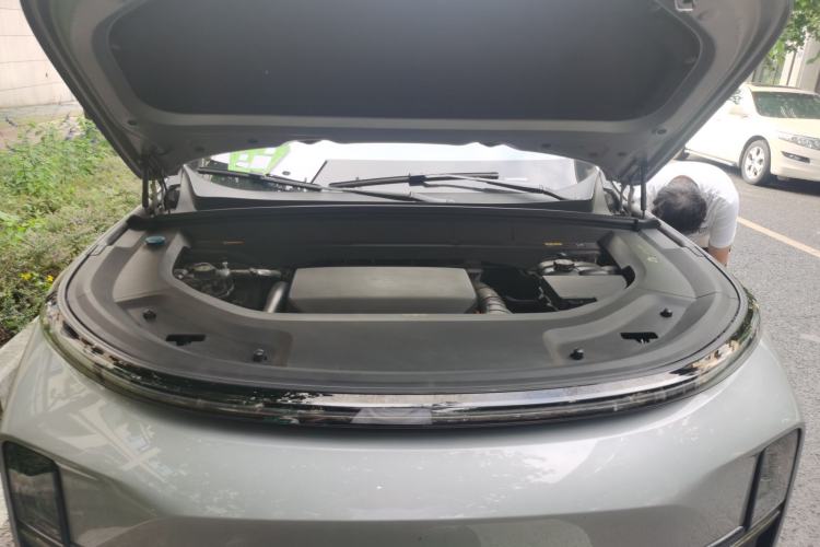 Used Li Auto L9 2022 Max model Engine Bay