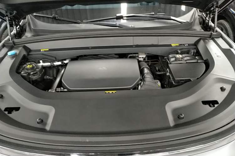 Used Li Auto L9 2022 Max model Engine Bay