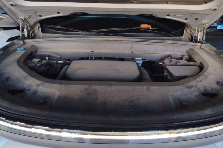 Used Li Auto L9 2022 Max model Engine Bay