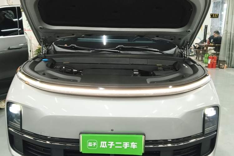 Used Li Auto L9 2022 Max model Engine Bay