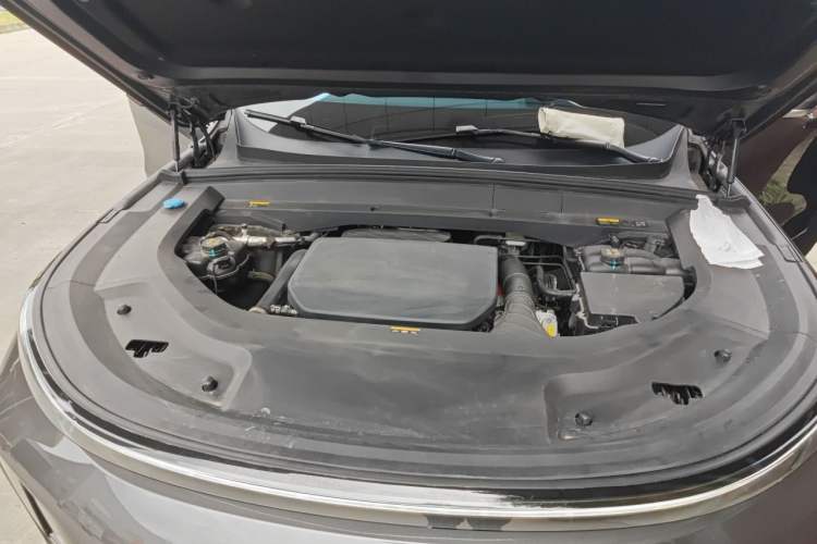 Used Li Auto L9 2022 Max model Engine Bay