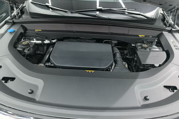 Used Li Auto L9 2022 Max model Engine Bay