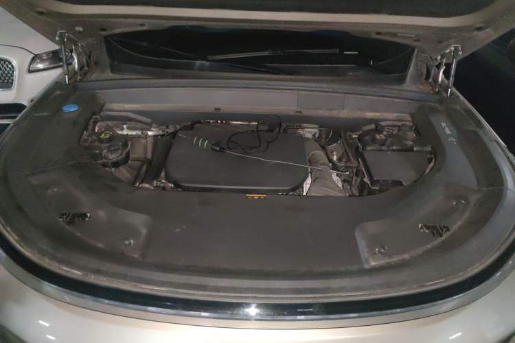Used Li Auto L9 2022 Max model Engine Bay