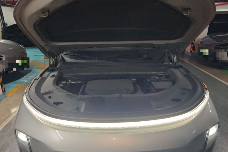 Used Li Auto L9 2022 Max model Engine Bay