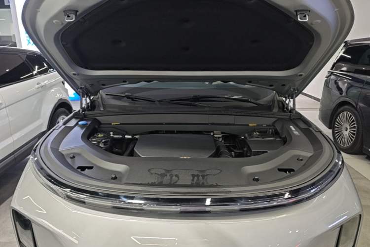 Used Li Auto L9 2022 Max model Engine Bay
