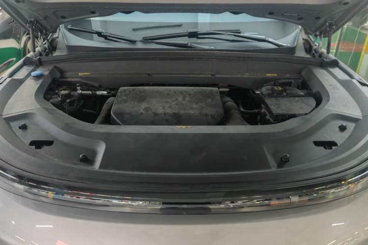 Used Li Auto L9 2022 Max model Engine Bay