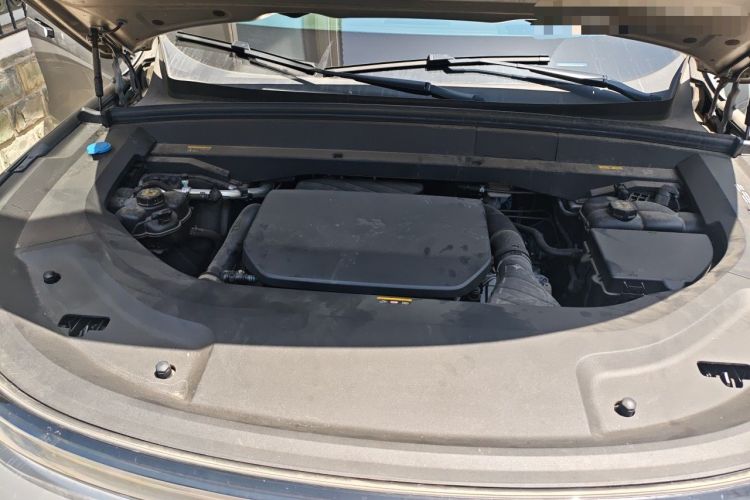Used Li Auto L9 2022 Max model Engine Bay