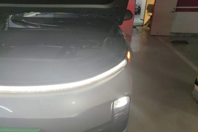 Used Li Auto L9 2022 Max model Engine Bay Left