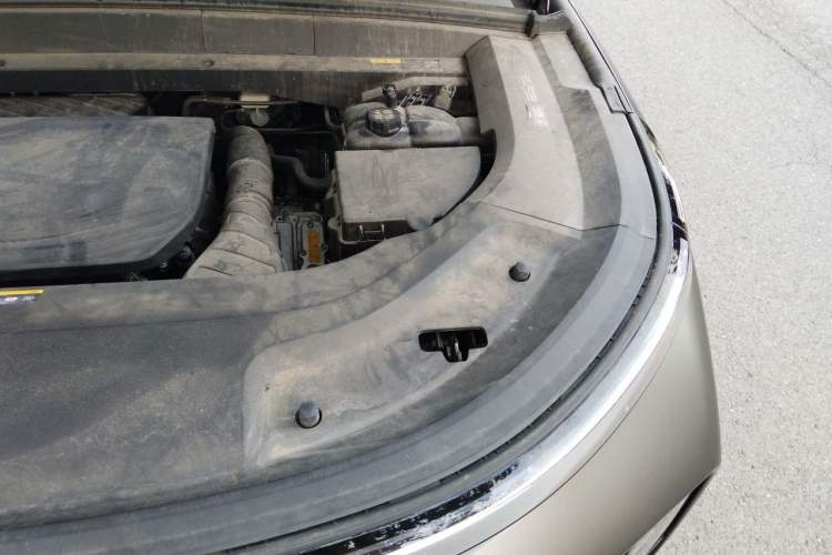 Used Li Auto L9 2022 Max model Engine Bay Left