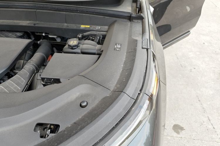 Used Li Auto L9 2022 Max model Engine Bay Left