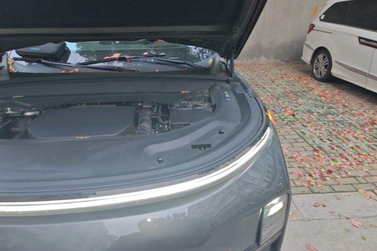 Used Li Auto L9 2022 Max model Engine Bay Left