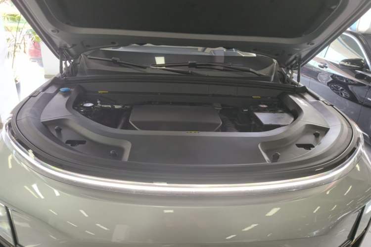 Used Li Auto L9 2022 Max model Engine Bay